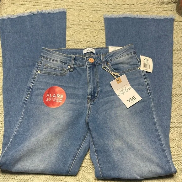 YMI glare high rise jeans - Picture 2 of 12